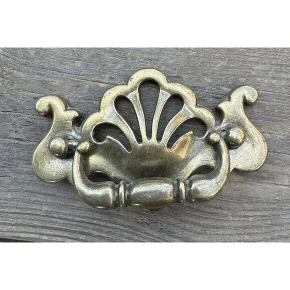 8 vintage Dresser pull knob 1992 B1254 ornate brass Handle Chippendale Style 4” - Picture 3 of 11
